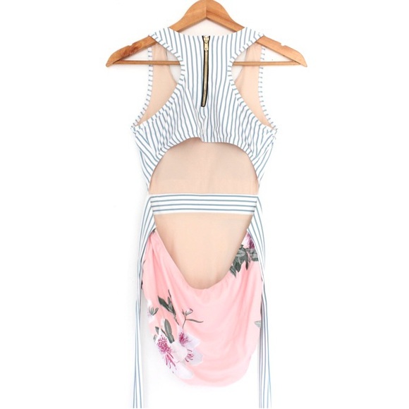 Albion Island Fever Floral Stripe Castaway One-Piece Swimsuit - Picture 4 of 7